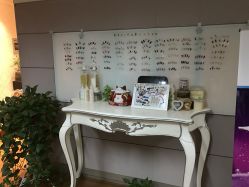 -EMILY艾枚莉美甲美睫·美颜·现磨咖啡