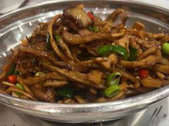 -湖南码头·地道湘菜(魏公村店)
