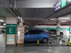 -国华国际广场-地下停车场