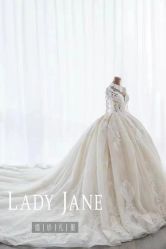 点击看大图 -Lady Jane高端婚纱礼服馆