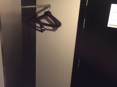 -桔子酒店(上海西藏北路地铁站店)