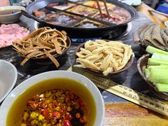 -正南齊北重庆老火锅(光华村直营店)