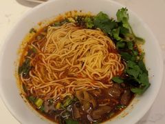 -李与白包子铺(桐梓林店)