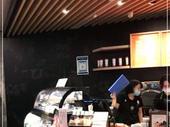 -星巴克(浦东机场T2到达店)