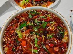 -犇逸·乐山跷脚牛肉·四川现炒(览海店)