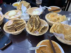 -方中山胡辣汤(成都首店)