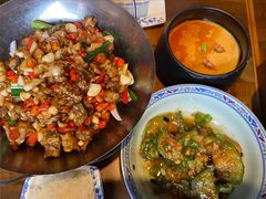 -洞庭土菜小炒馆(易发广场店)