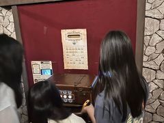 -谜盒子奇幻密室(南屏店)