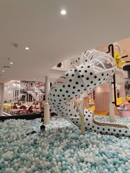 -奈尔宝家庭中心·亲子餐厅(鄞州万达店)