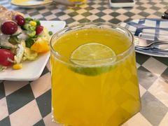 -Rabbit Cafe私房西餐甜点咖啡(栖霞路店)