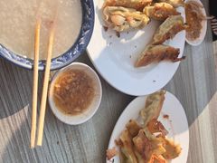 -一品鲜鱼锅贴(人民一路店)