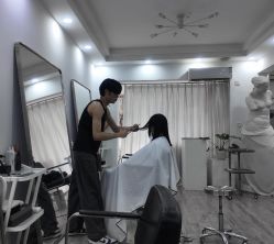 -Moyue HAIR SALON