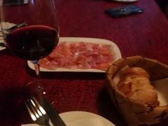 -羽深肉铺 Steak & Wine