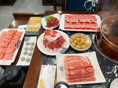-楼外楼大刀肉传统火锅居(繁荣路店)