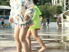 -黄河谷马拉湾海浪浴场