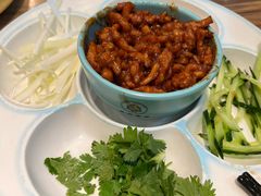 -合合春饼·酱骨·东北菜(潘家园店)