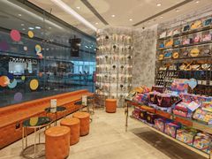 -东荟城名店仓