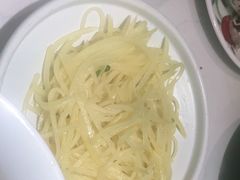 酸辣土豆丝-以饭湘许(新塘万达店)