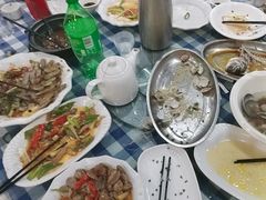 -钱大妈海鲜饭店(保利林语店)