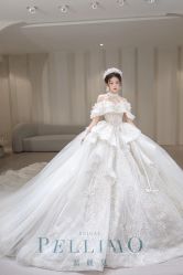 -派丽莫Pellimo原创设计婚纱品牌
