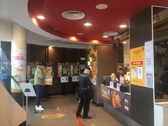 -麦当劳(展览路店)