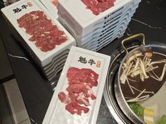 -魁牛·潮汕牛肉自助火锅(沈辽路万达店)