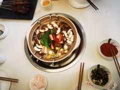 野菌菌汤底-土连锅·现熬养生汤锅(梁家巷店)