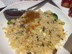 瑶柱叉烧炒饭-避风塘·金牌店·夜宵(金玉兰店)