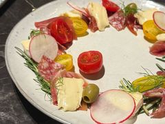 -LESCEDARS Brasserie Bistro香柏树