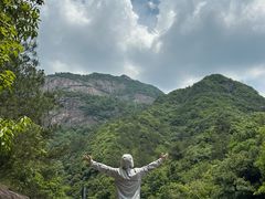 -鄣山大峡谷