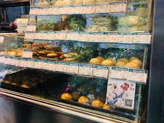 自助取餐区-白玉兰传统小吃