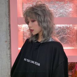 -Feel 羽毛接发