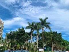 -深圳君逸国际酒店(龙岗横岗塘坑地铁站店)