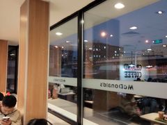 -麦当劳(健德桥得来速店)