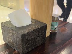 -老街称盘麻辣烫(东方新天地店)