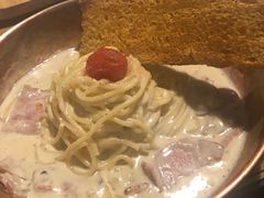 -I HOLIC艾豪丽披萨(KKone店)