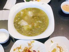 -老牌坊鲁菜名店(美莲广场店)
