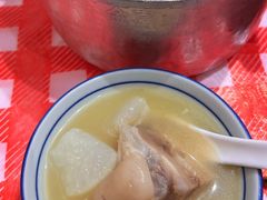 芸豆猪脚汤-荆九爷爆炒桥头三嫩(夫子庙店)