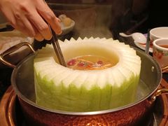 -得意咚瓜·顺德鱼生·冬瓜火锅(深圳首店)
