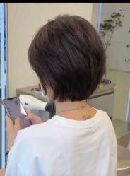 -镁连社·美联社