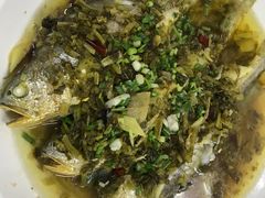雪菜蒸黄鱼-同兴半盆菜酒家(打浦路店)