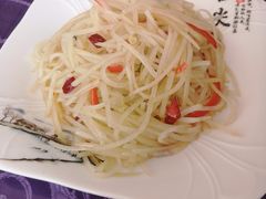 -鑫瑞川味餐厅·缸子肉