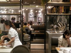 大堂-黄记煌三汁焖锅(广州曜一城店)