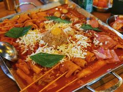 鱼饼火山炒年糕-包装马车·韩国料理·포장마차