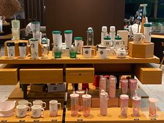 零售区-星巴克(南宁华润幸福里店)