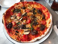 -Pizza Express(机场T1店)