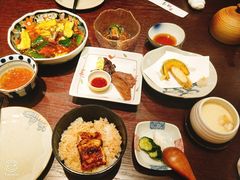-翔峰炭火鳗鱼(悦泰街里公寓店)