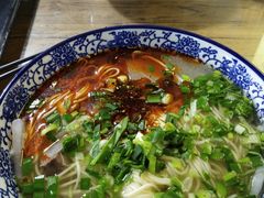 -陇上全荟兰州传统牛肉面(延吉路店)