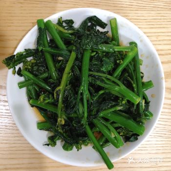 纤维满满排毒养颜的白灼菜心