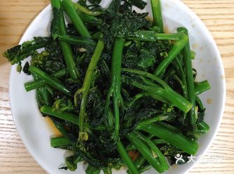 纤维满满排毒养颜的白灼菜心